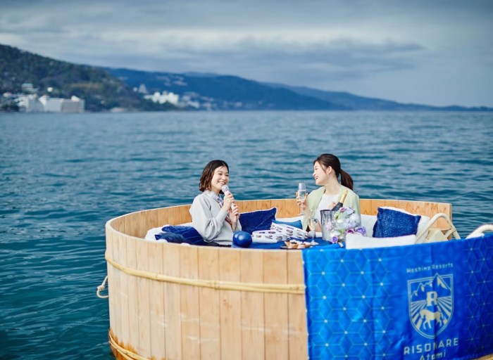 8 Unique Travel Experiences Around The World - Dailybreak